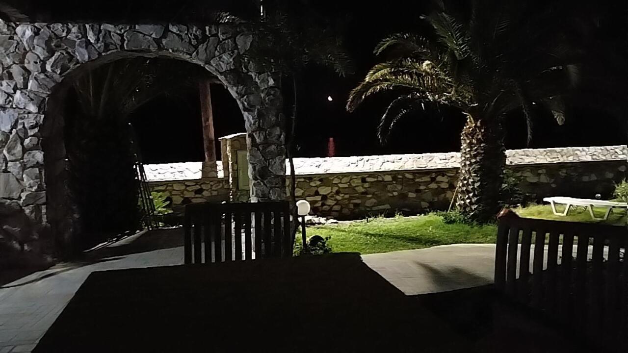 فيلا Το Πετρινο Agia Marina Mikrolimanou المظهر الخارجي الصورة