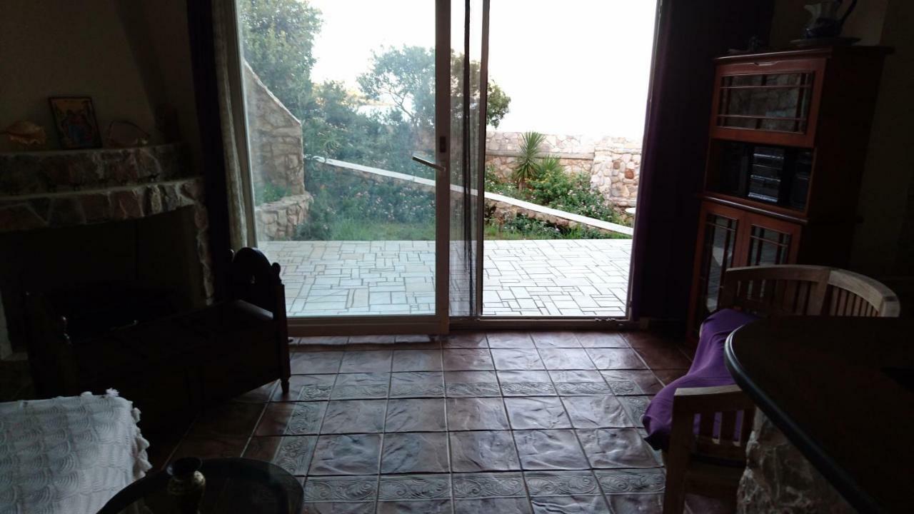 فيلا Το Πετρινο Agia Marina Mikrolimanou المظهر الخارجي الصورة