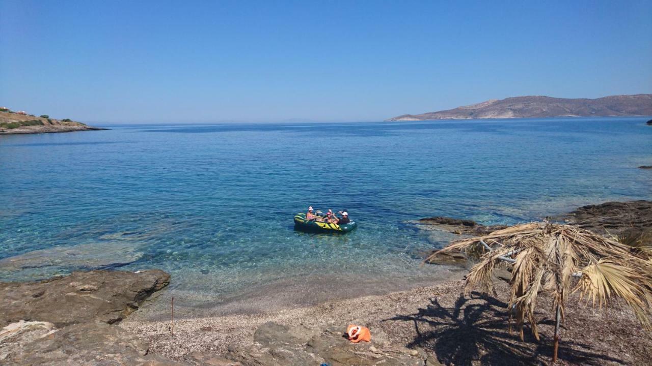 فيلا Το Πετρινο Agia Marina Mikrolimanou المظهر الخارجي الصورة