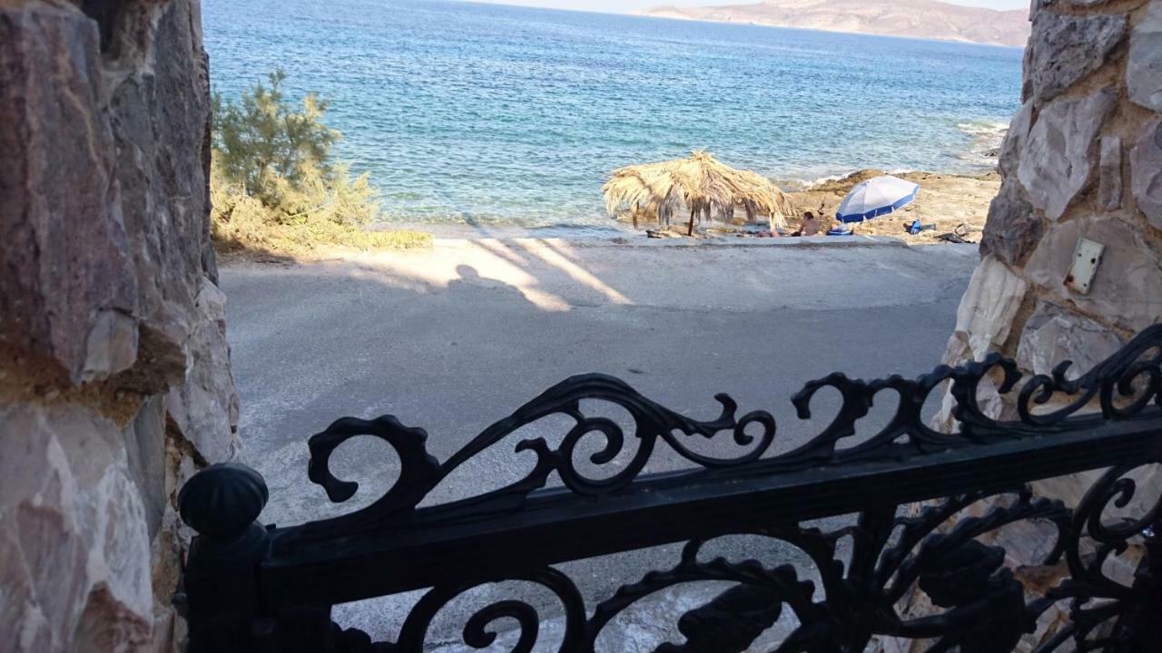 فيلا Το Πετρινο Agia Marina Mikrolimanou المظهر الخارجي الصورة